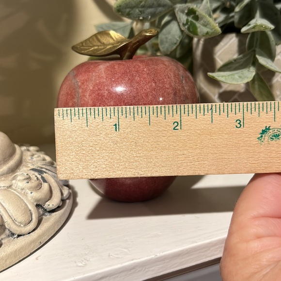 Apple Polished Stone  Paperweight - Picture 11 of 12